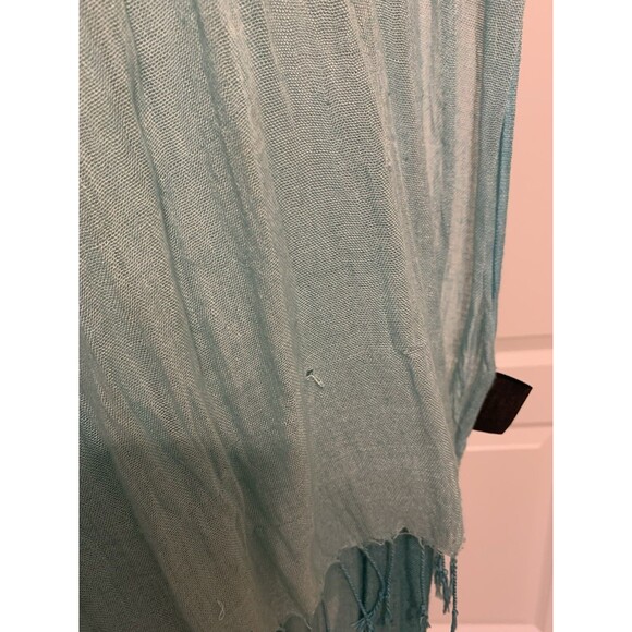 Bloomingdales Exclusive Womens Scarf Wrap Turquoise Ombre Lightweight Viscose - Picture 7 of 10